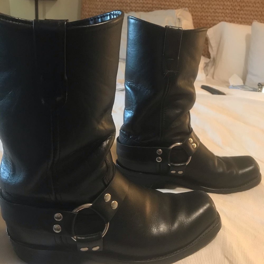 Double H leather harness boots. Men’s 8.5